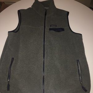 Patagonia with Navy blue piping Synchilla Vest